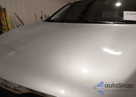 2019 Kia Sorento 2.4L Lx z USA, uszkodzony, nr VIN 5XYPGDA38KG575051